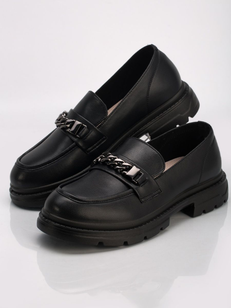 Купить Туфли лоферы для девочки кожаные осенние черные Baden () KPA004-030Kза руб. в Санкт-Петербурге