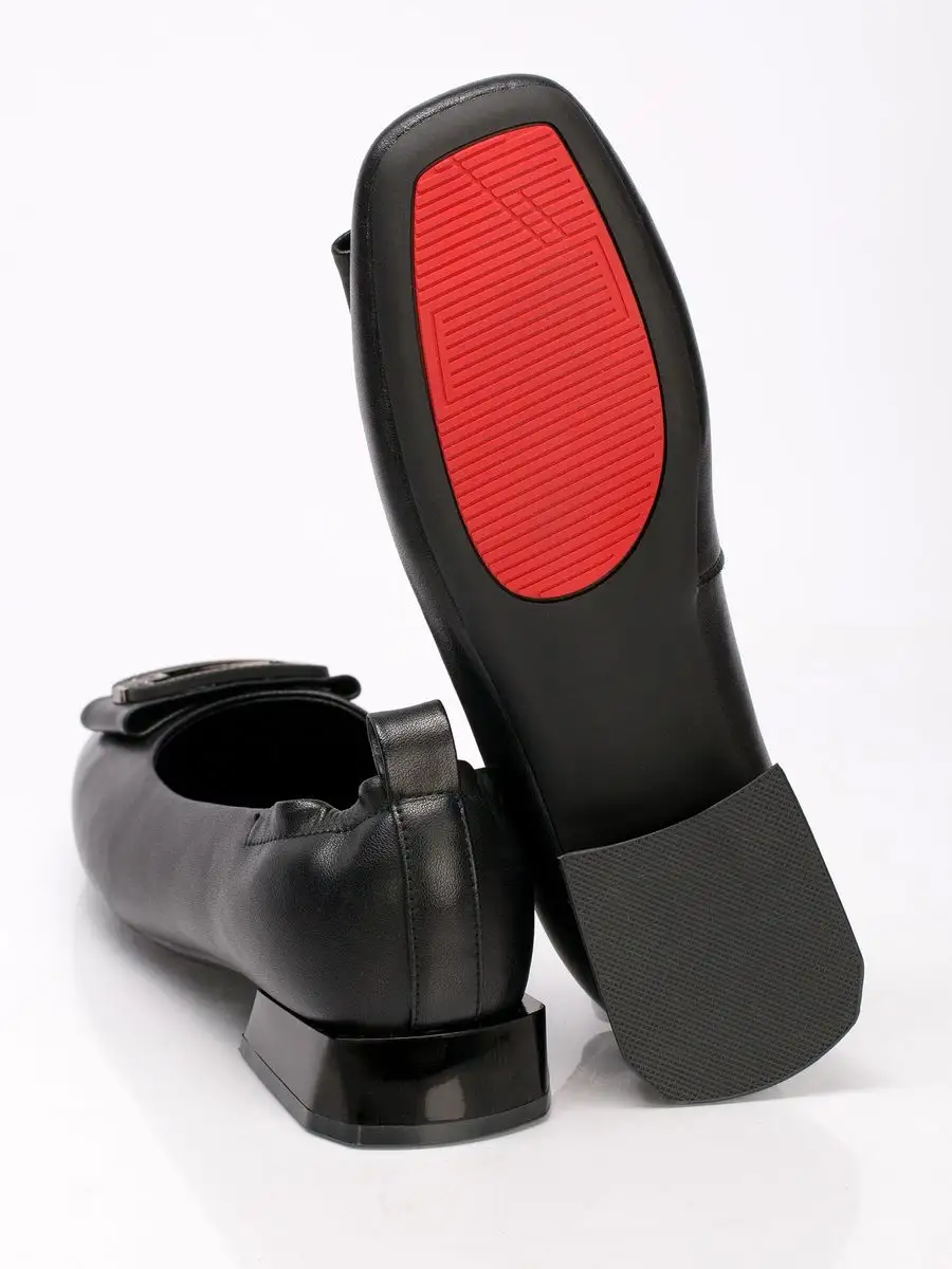 Туфли женские натуральная кожа черные на низком каблуке EH282-010K