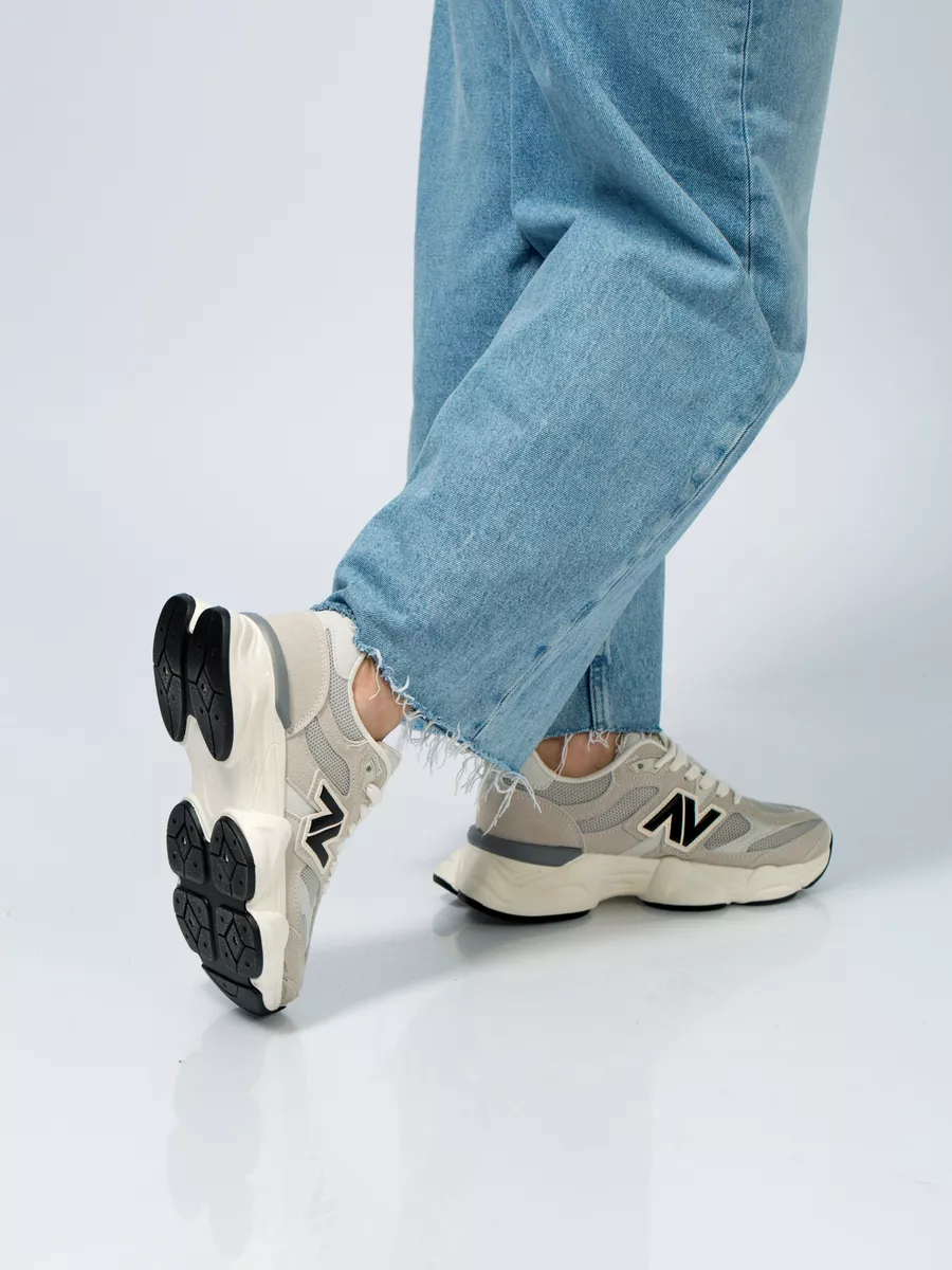 Кроссовки женские на платформе серые дышащие AA075-011K