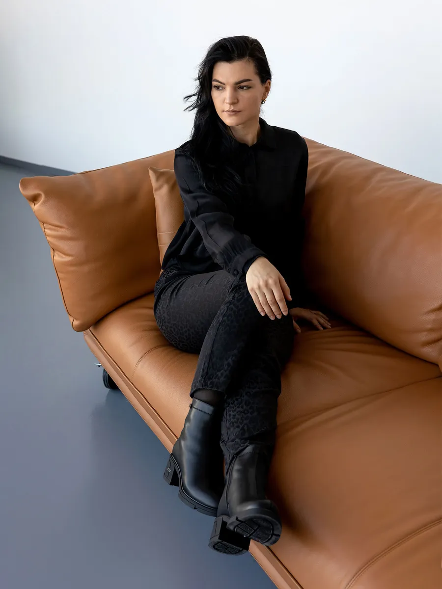 Ботинки женские зимние на каблуке натуральная кожа U510-010