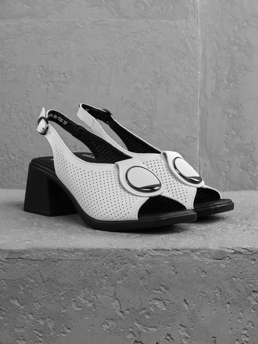 Босоножки женские летние натуральная кожа на каблуке белые 31F5-36-020