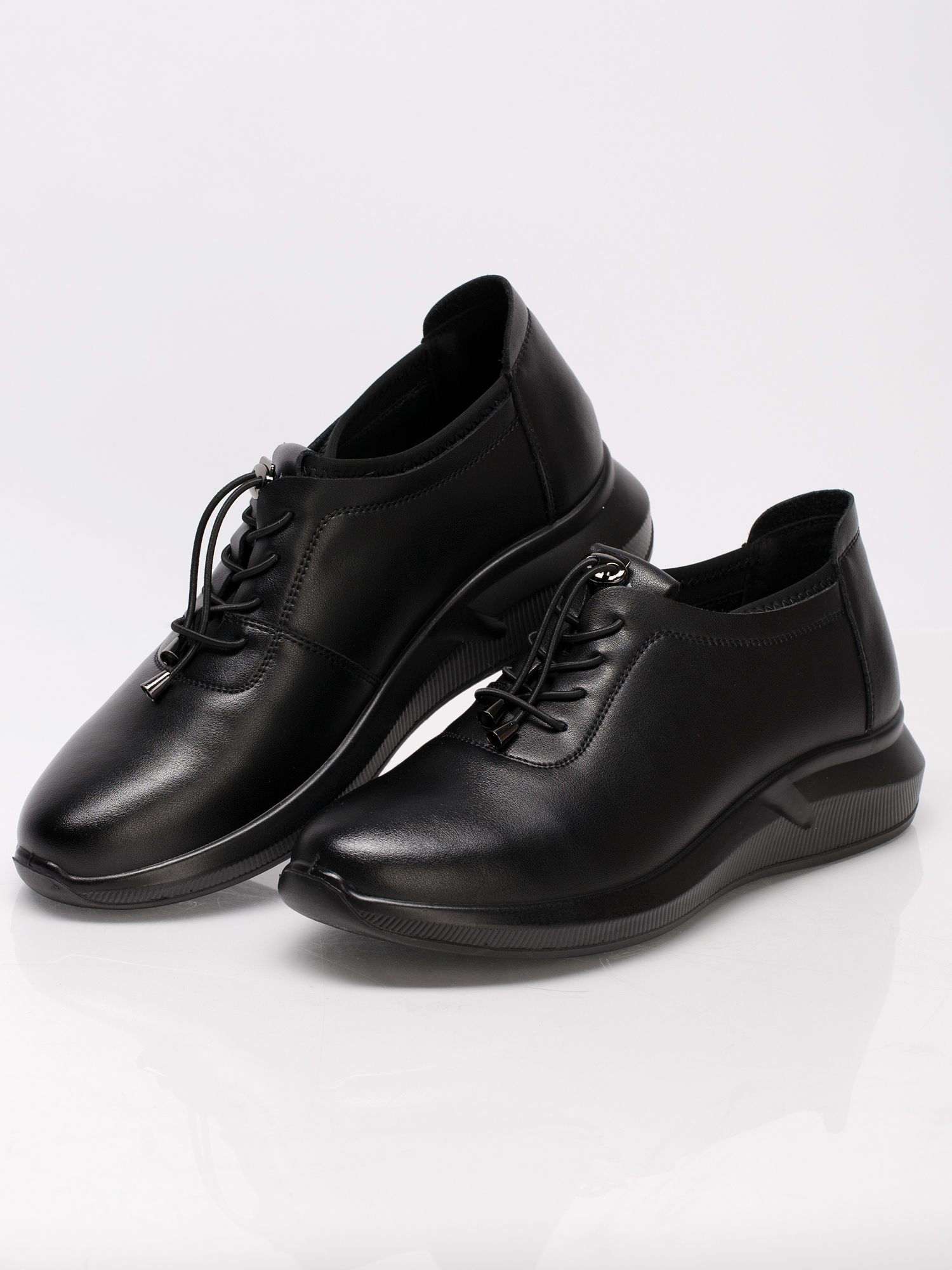 Туфли полуботинки женские осенние черные кожаные AC004-020
