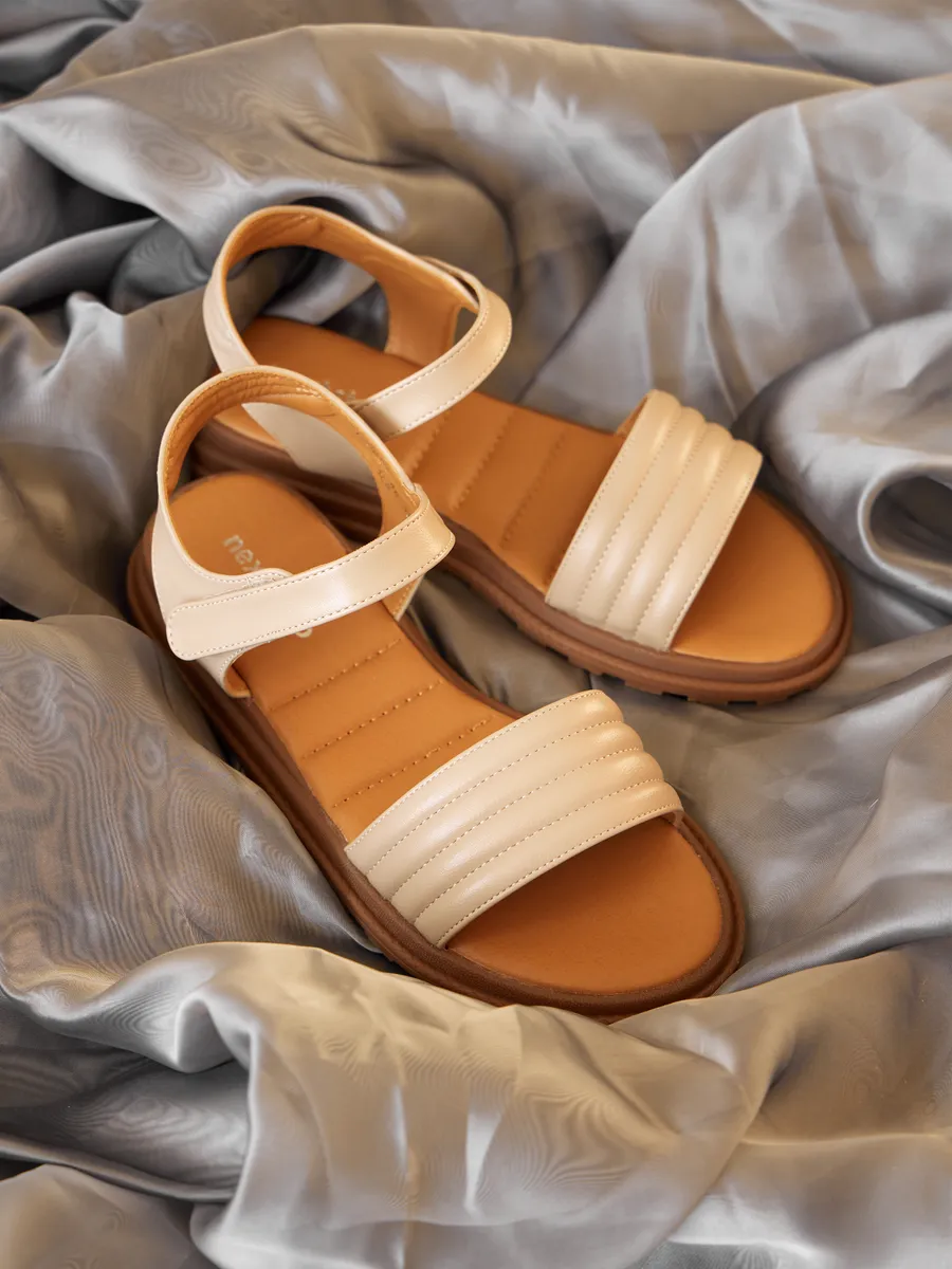 Босоножки женские летние на танкетке бежевые 51-BKO1-46-108k