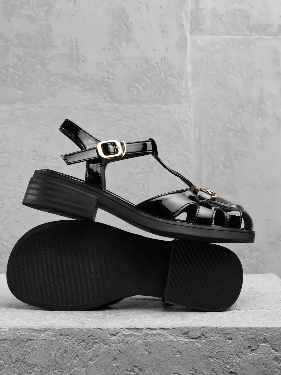 Босоножки женские летние на низком каблуке с закрытым носом 31V20-9-011